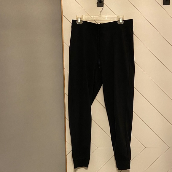Uniqlo Pants - Uniqlo black airism joggers